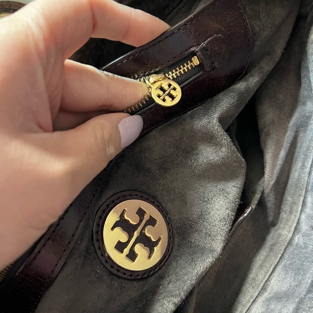 Tory Burch Shoulder Bag - Picture 13 of 16